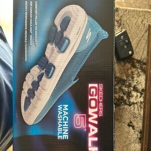 Skechers Blue Athletic Shoes